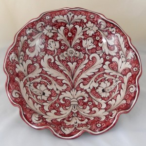 CENTRO TAVOLA SMERLATO “FONDO ROSSO” DA CM. 27