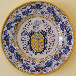 PIATTO DA PARETE ANTICO “STEMMA” DA CM. 40 CM