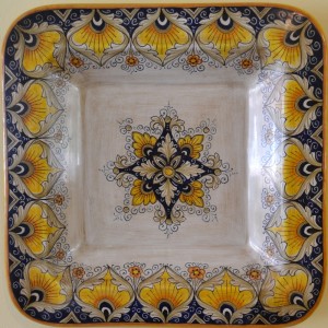 ANCIENT WALL SQUARE PLATE   CM. 30
